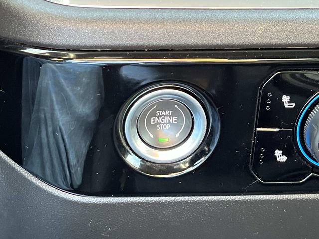 Used 2024 Chevrolet Silverado 1500 LT image 33