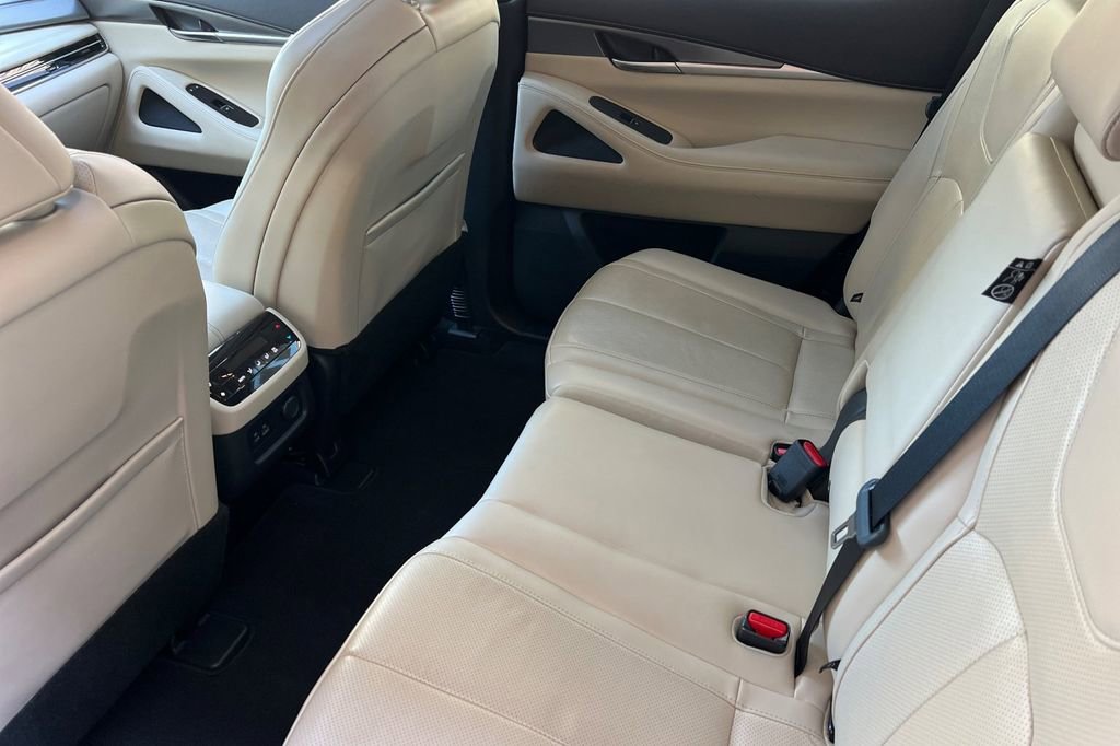 Used 2023 INFINITI QX60 Luxe w/ Cargo Package image 12