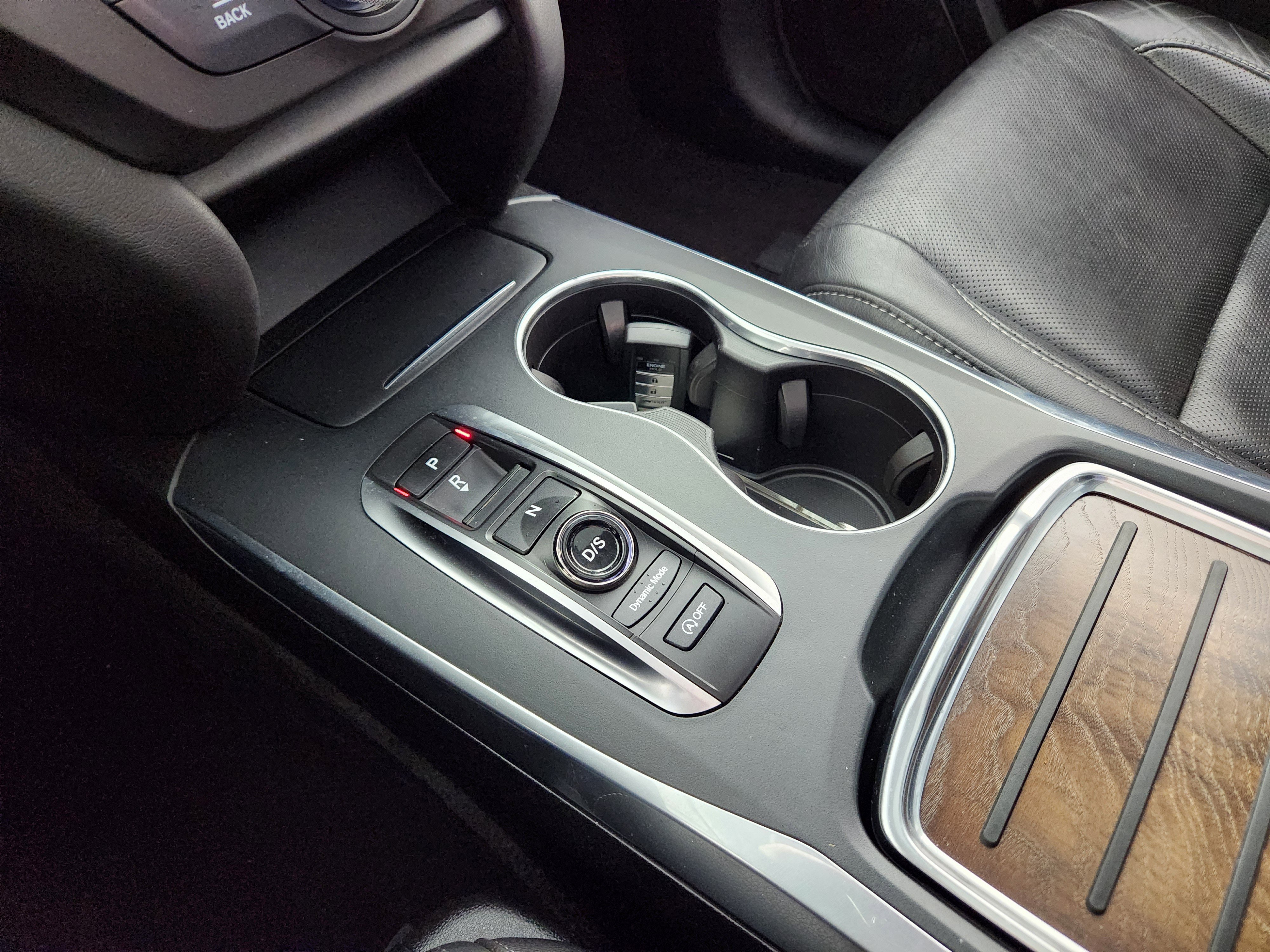 Used 2020 Acura MDX SH-AWD w/ Technology Package image 25