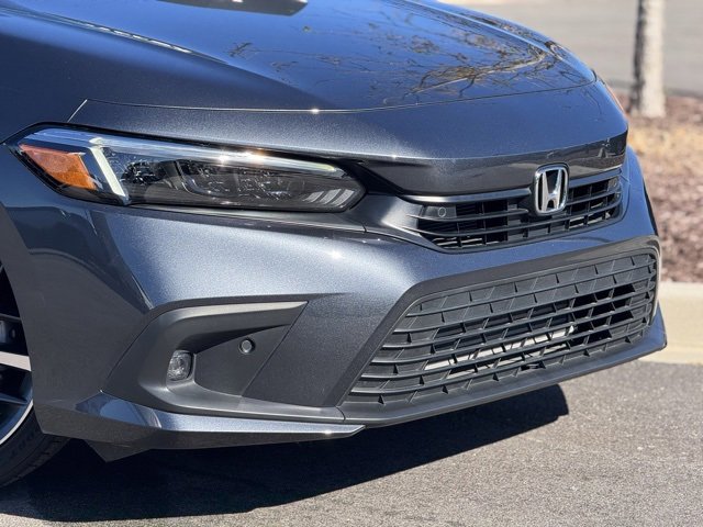 Used 2024 Honda Civic Touring image 3