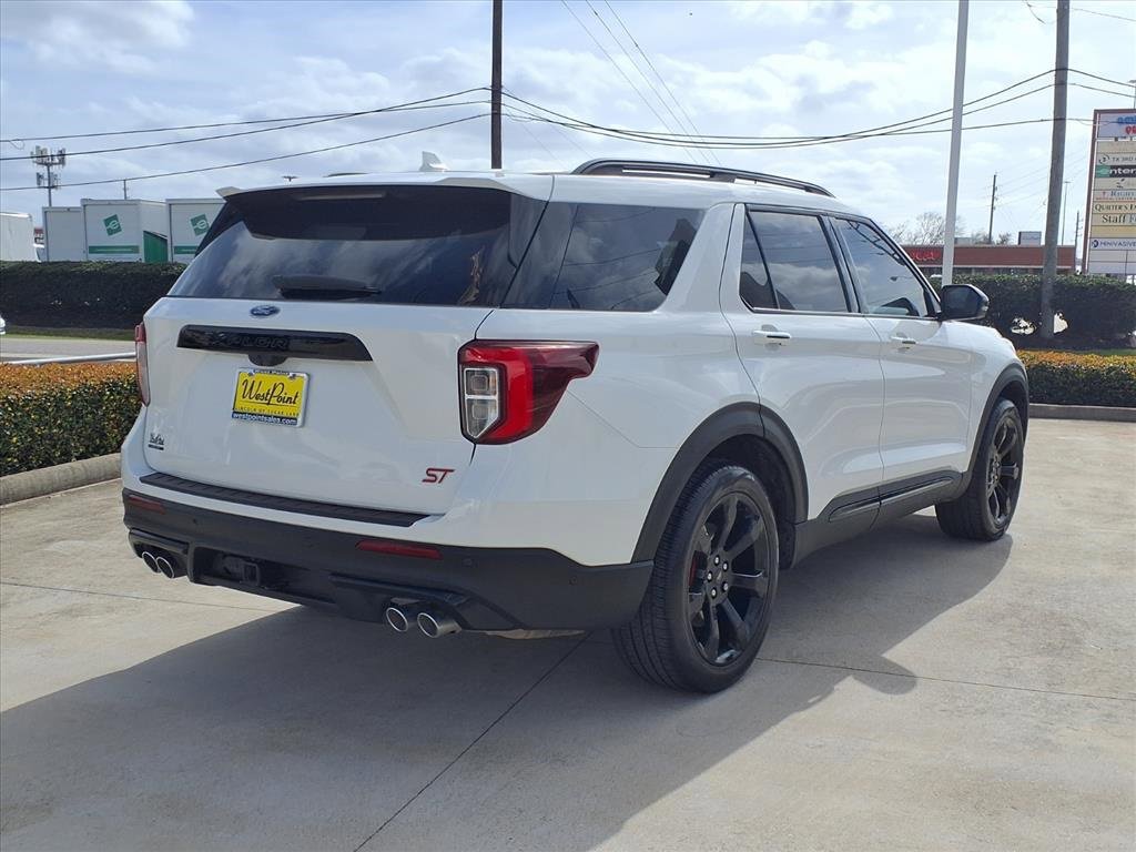 Used 2021 Ford Explorer ST w/ Equipment Group 401A image 2