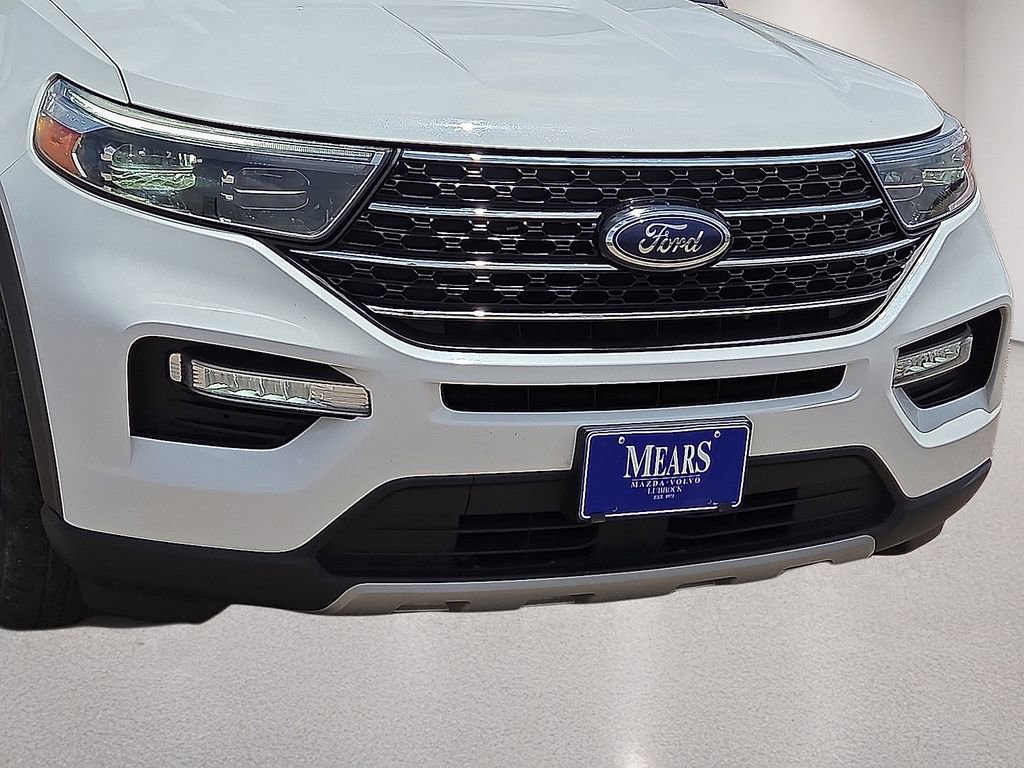 Used 2020 Ford Explorer XLT w/ Equipment Group 202A RWD image 9
