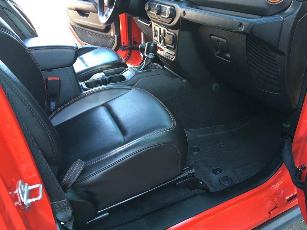 Used 2021 Jeep Gladiator Mojave AWD/4WD image 30