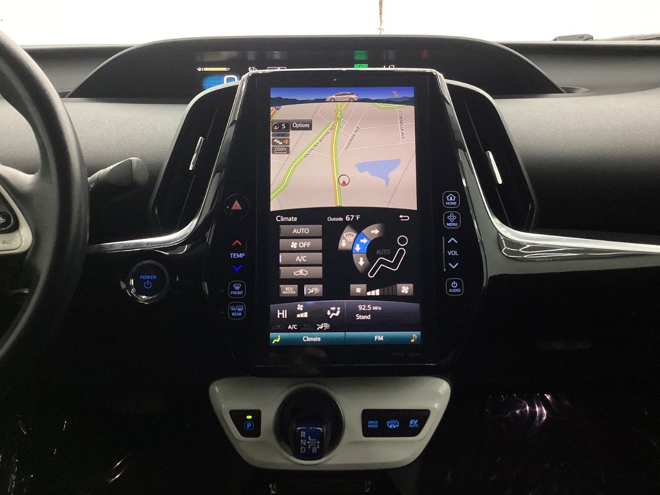 Used 2017 Toyota Prius Prime Premium w/ Carpet Mat Package image 28