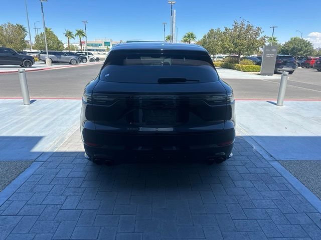 Used 2020 Porsche Cayenne Turbo AWD/4WD image 6