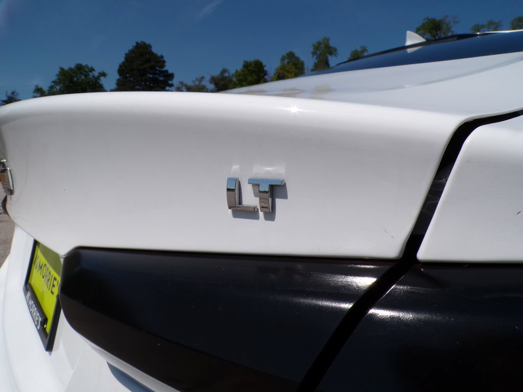 Used 2020 Chevrolet Malibu LT FWD image 14