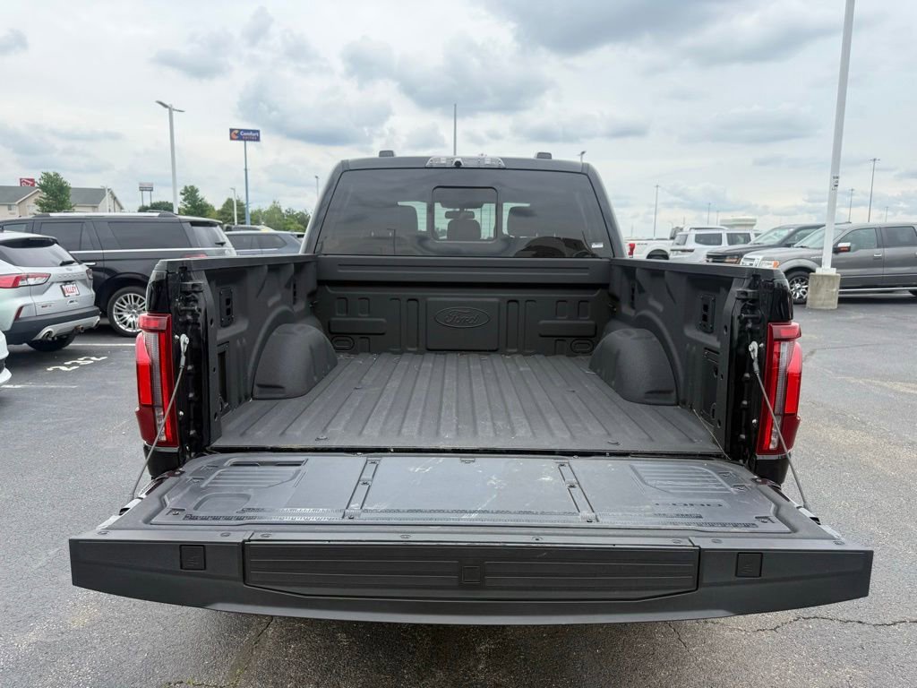 Used 2025 Ford F150 Raptor w/ Equipment Group 803A Raptor R AWD/4WD image 52