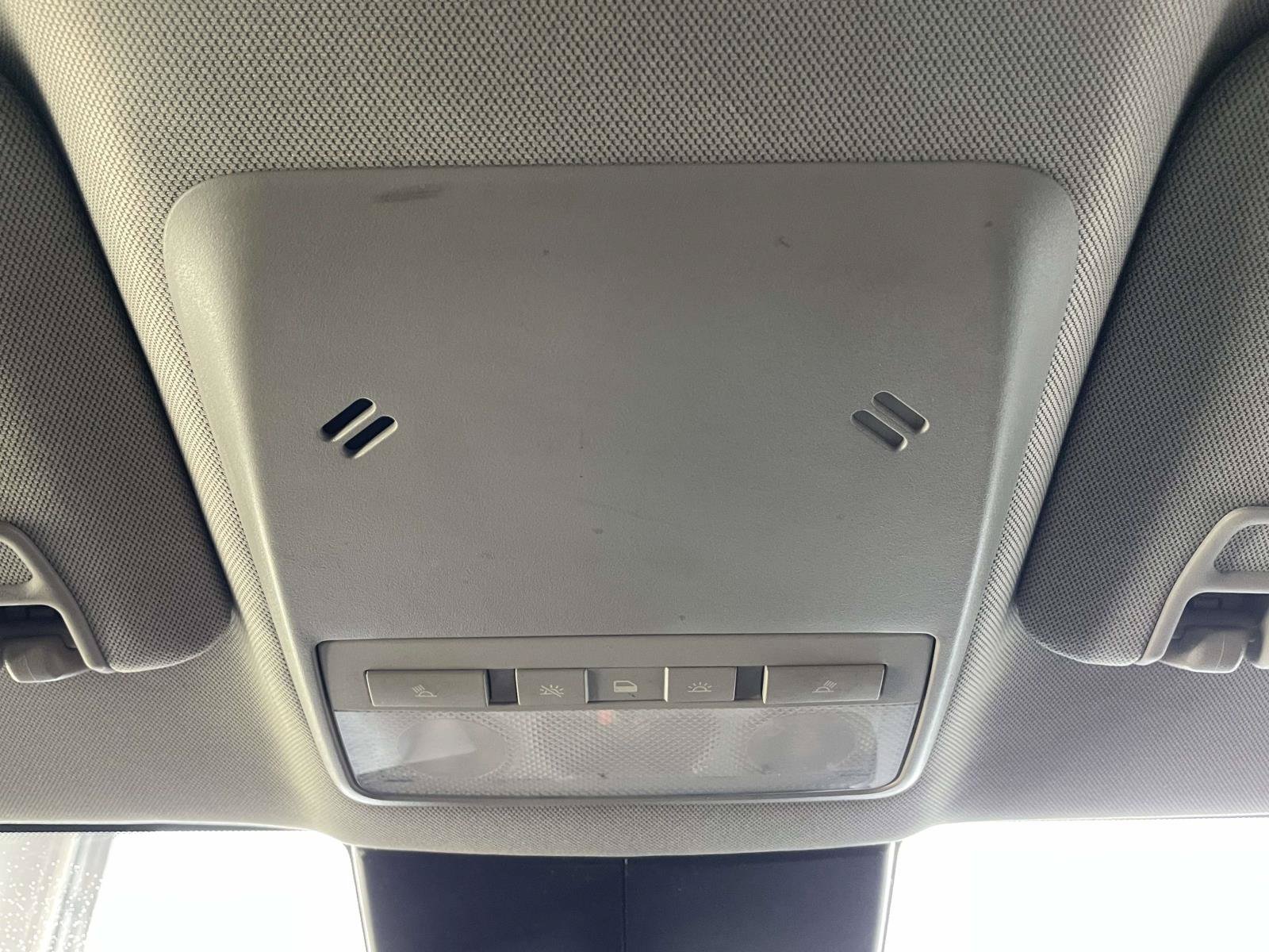 Used 2015 Buick Encore Convenience FWD image 28