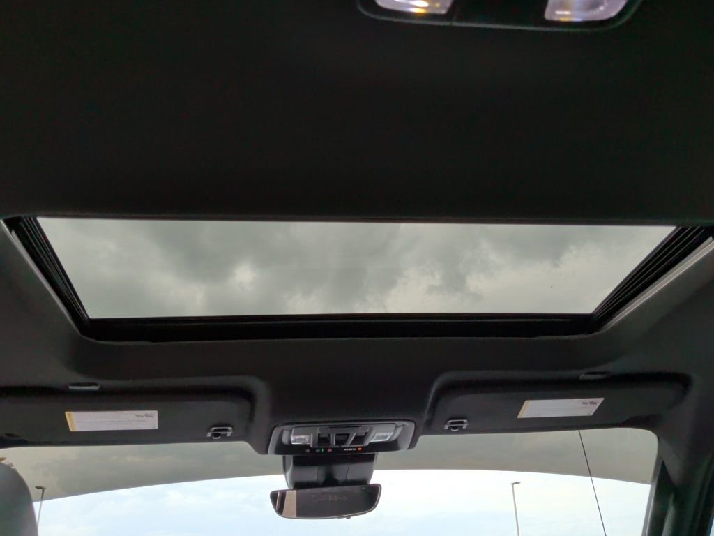 Used 2024 GMC Sierra 1500 AT4 w/ Technology Package image 24