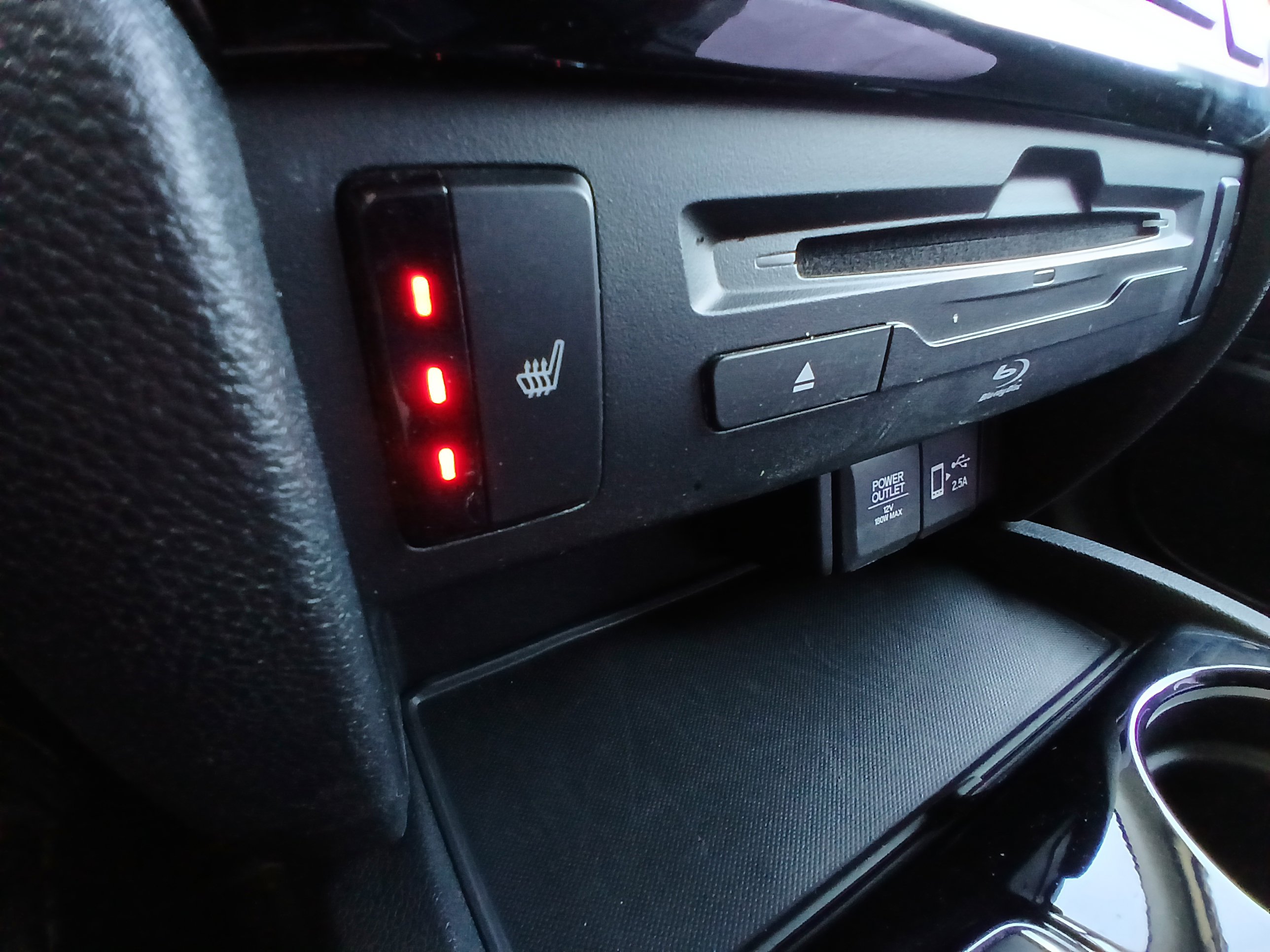 Used 2022 Honda Pilot Touring image 13