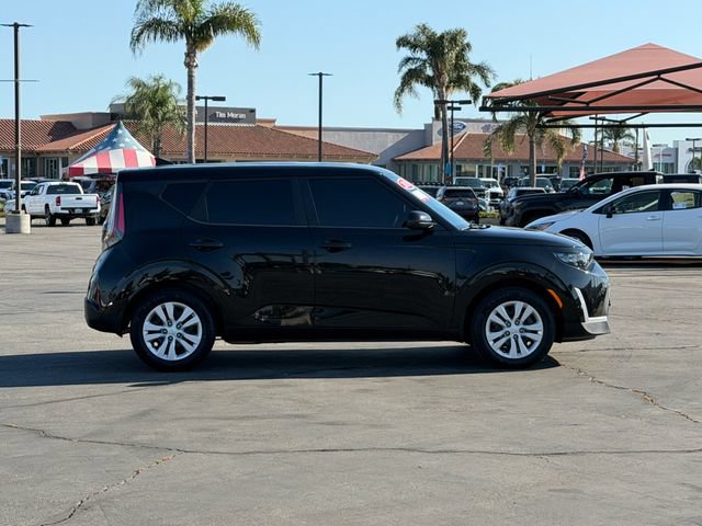 Used 2024 Kia Soul LX FWD image 4
