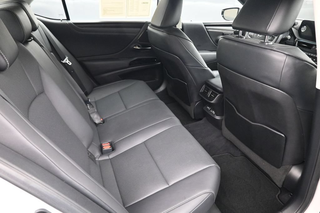 Used 2022 Lexus ES 300h w/ Premium Package FWD image 25