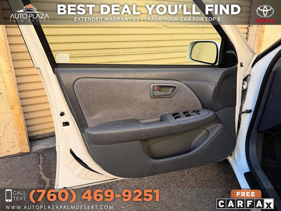 Used 2000 Toyota Camry LE FWD image 20