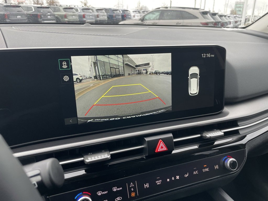 New 2026 Kia Sportage LX image 14