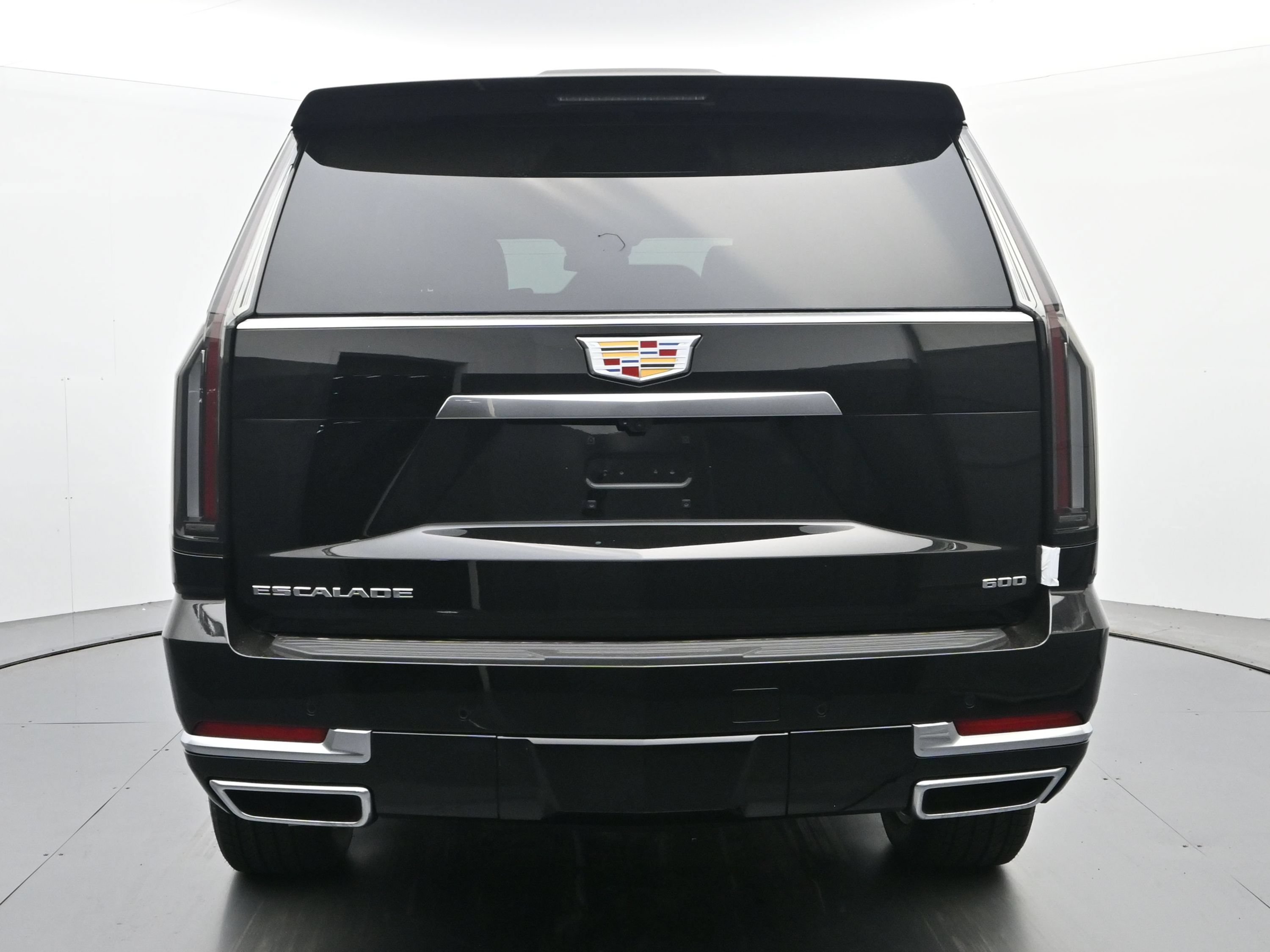 New 2026 Cadillac Escalade 4WD w/ LPO, Floor Liner Package image 4
