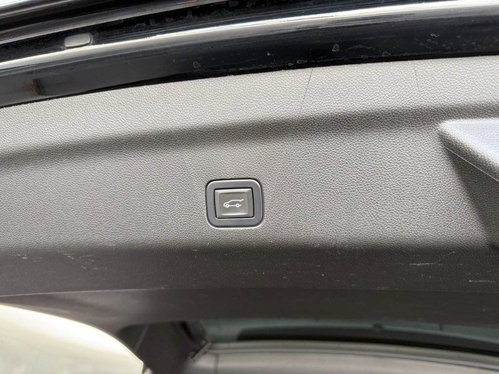 Used 2022 Cadillac Escalade Sport Platinum image 68