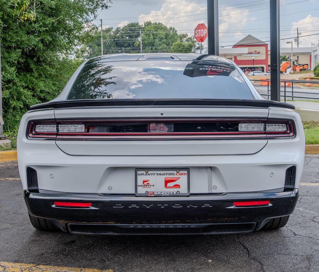 Used 2025 Dodge Charger Daytona Scat Pack w/ Track Pack AWD/4WD image 23
