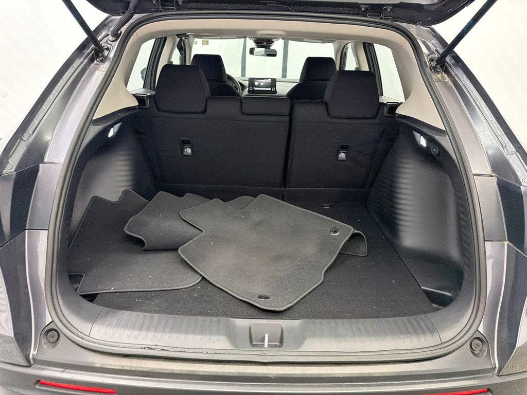 Used 2025 Honda HR-V LX image 19