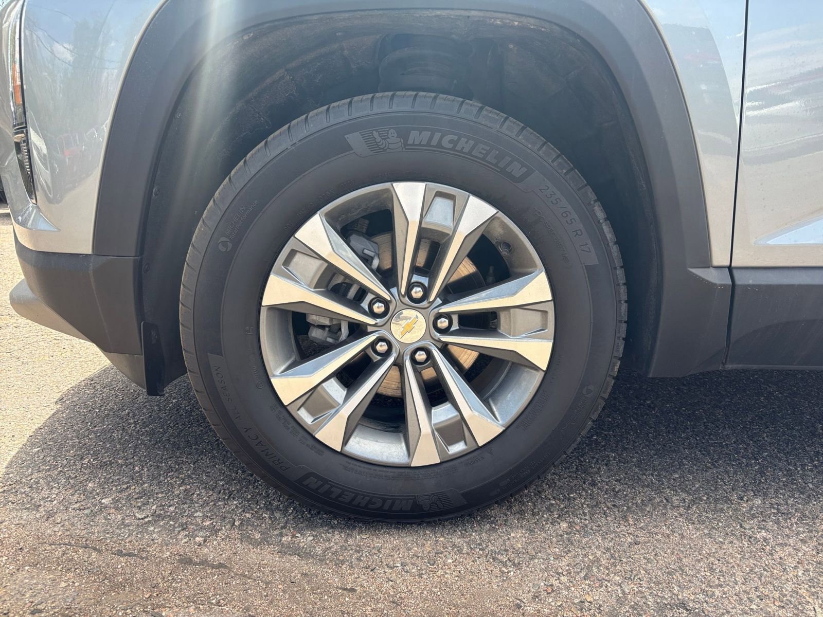 Used 2025 Chevrolet Equinox LT AWD/4WD image 28