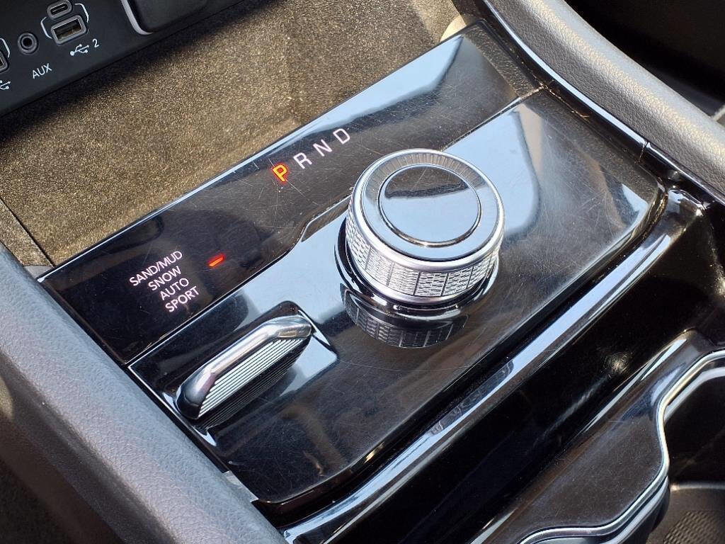 Used 2022 Jeep Grand Cherokee L Limited image 16