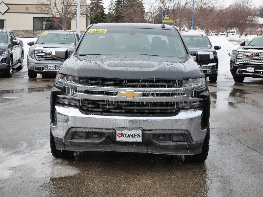 Used 2020 Chevrolet Silverado 1500 LT image 2