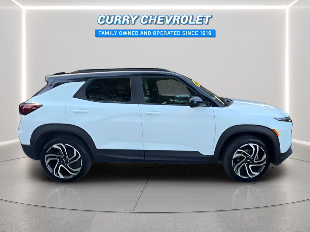 Used 2024 Chevrolet TrailBlazer RS AWD/4WD image 14