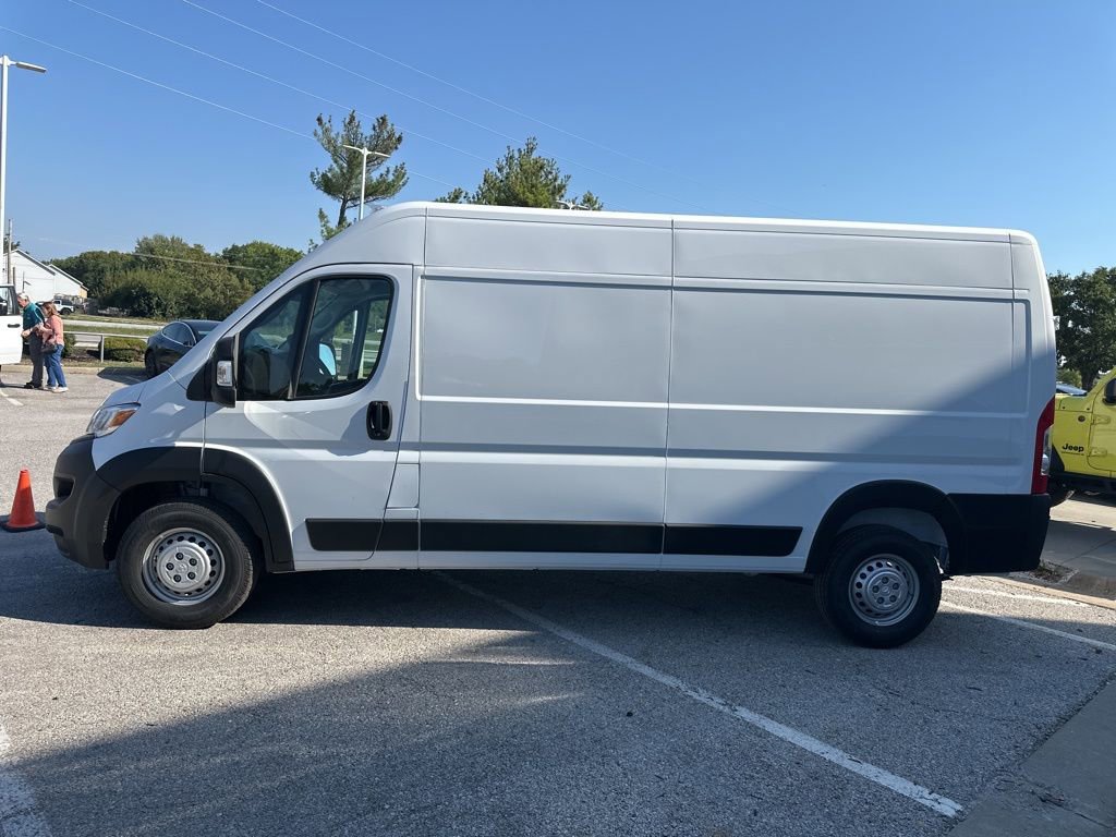New 2026 RAM ProMaster 2500 w/ Convenience Group image 19