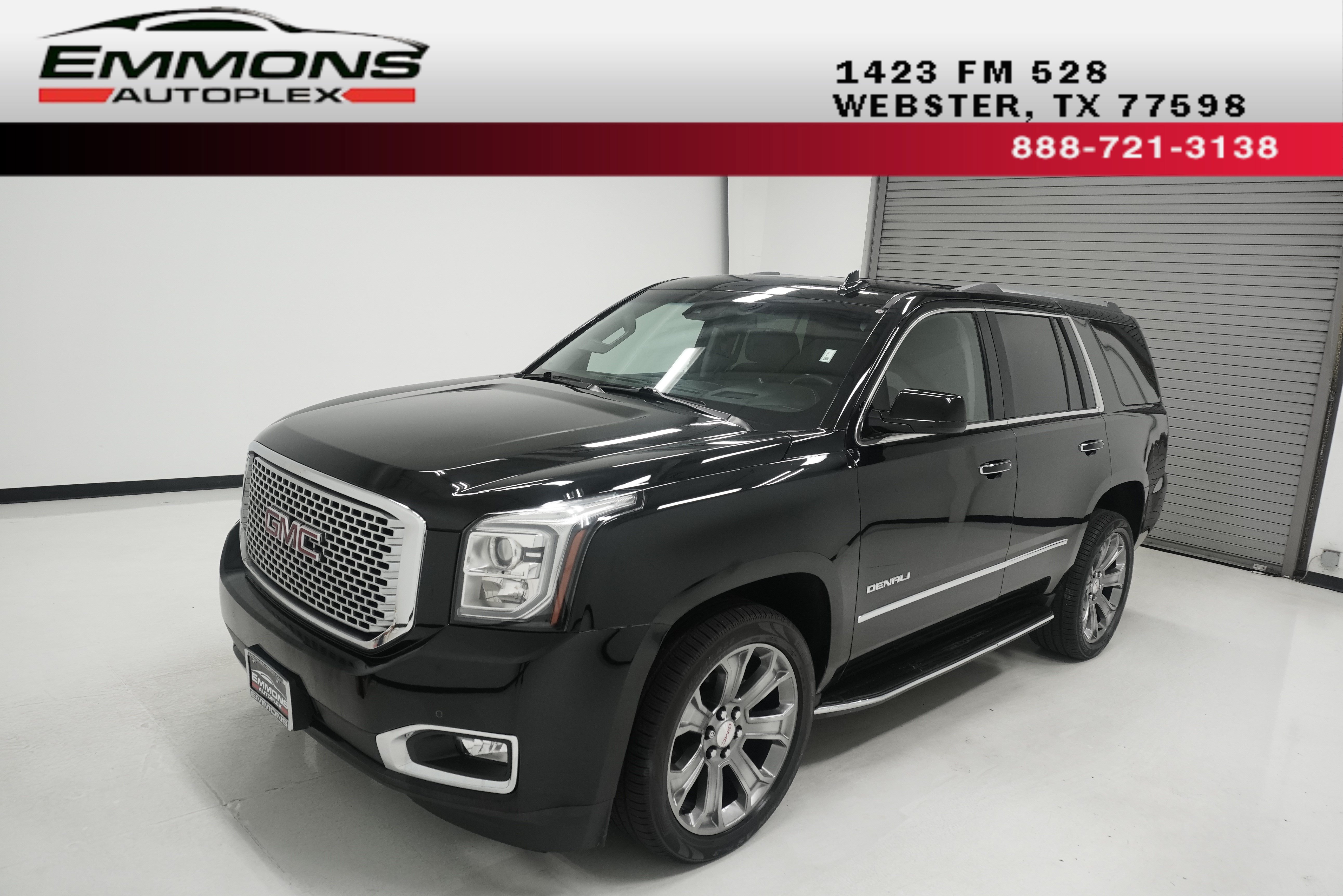 Used 2017 GMC Yukon Denali w/ Open Road Package AWD/4WD image 1
