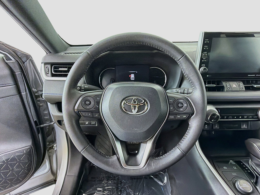 Used 2022 Toyota RAV4 XSE w/ XSE Grade Weather Package AWD/4WD image 33