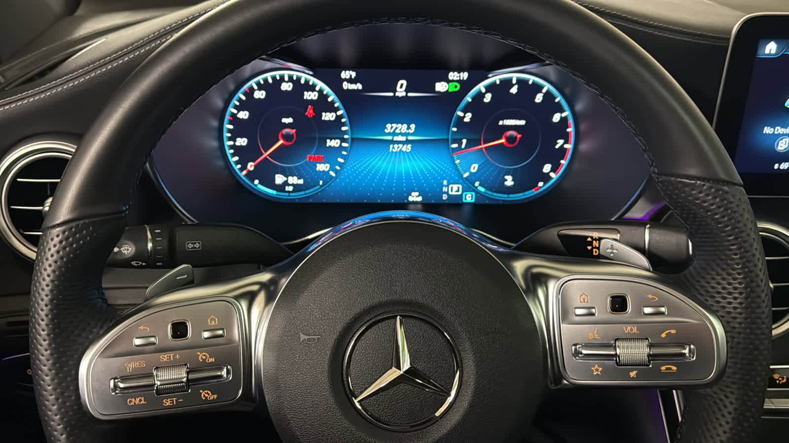 Used 2023 Mercedes-Benz GLC 300 4MATIC Coupe image 19