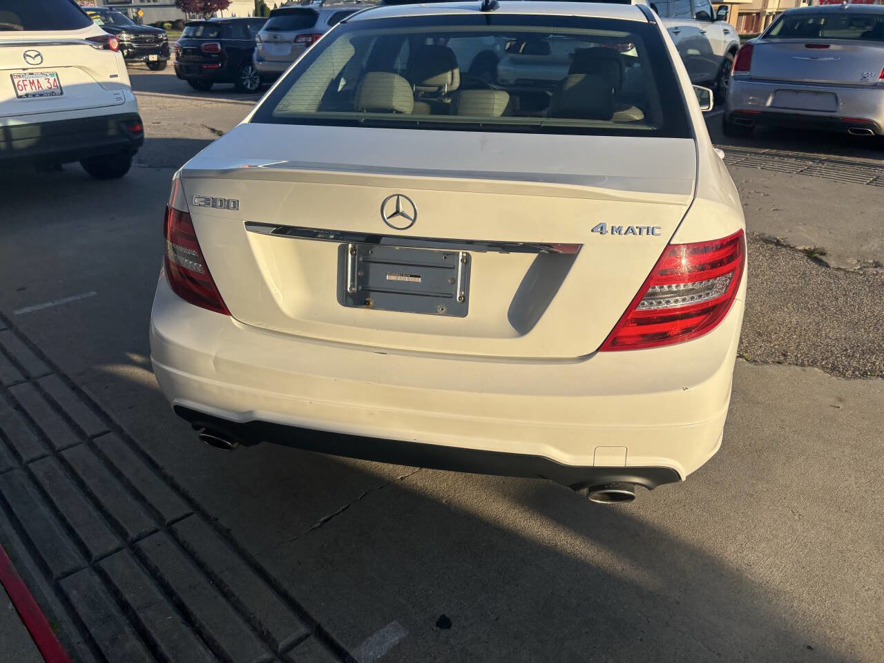 Used 2014 Mercedes-Benz C 300 4MATIC Sedan image 5