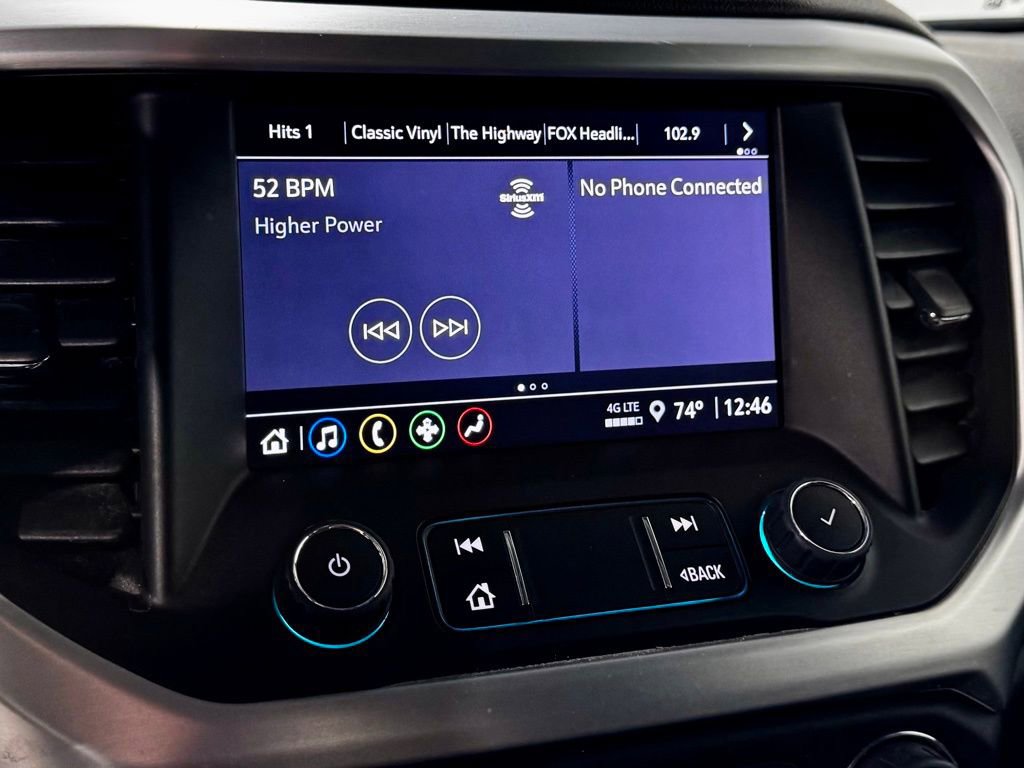 Used 2022 GMC Acadia SLE image 18