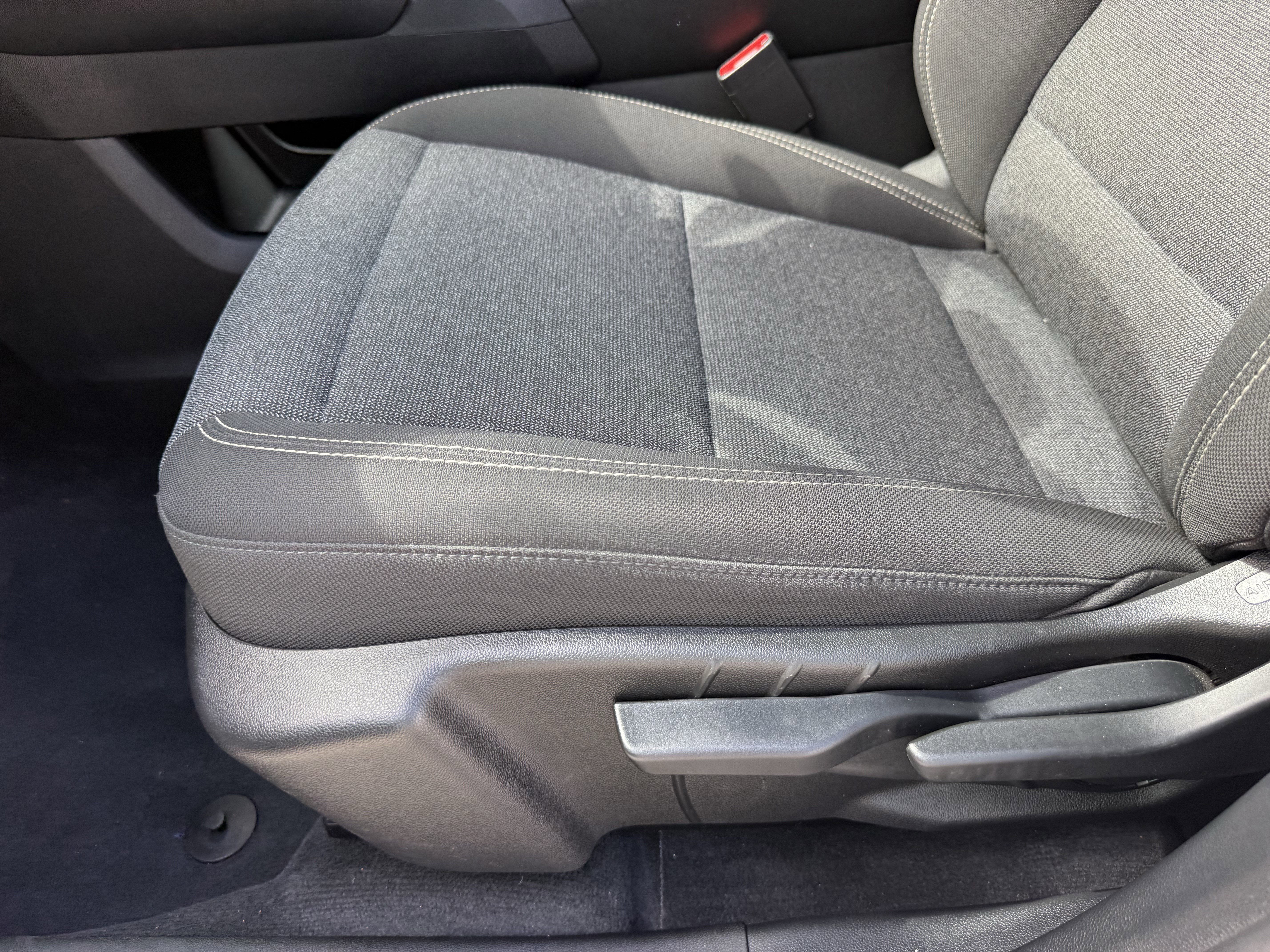 Used 2026 GMC Terrain Elevation image 28