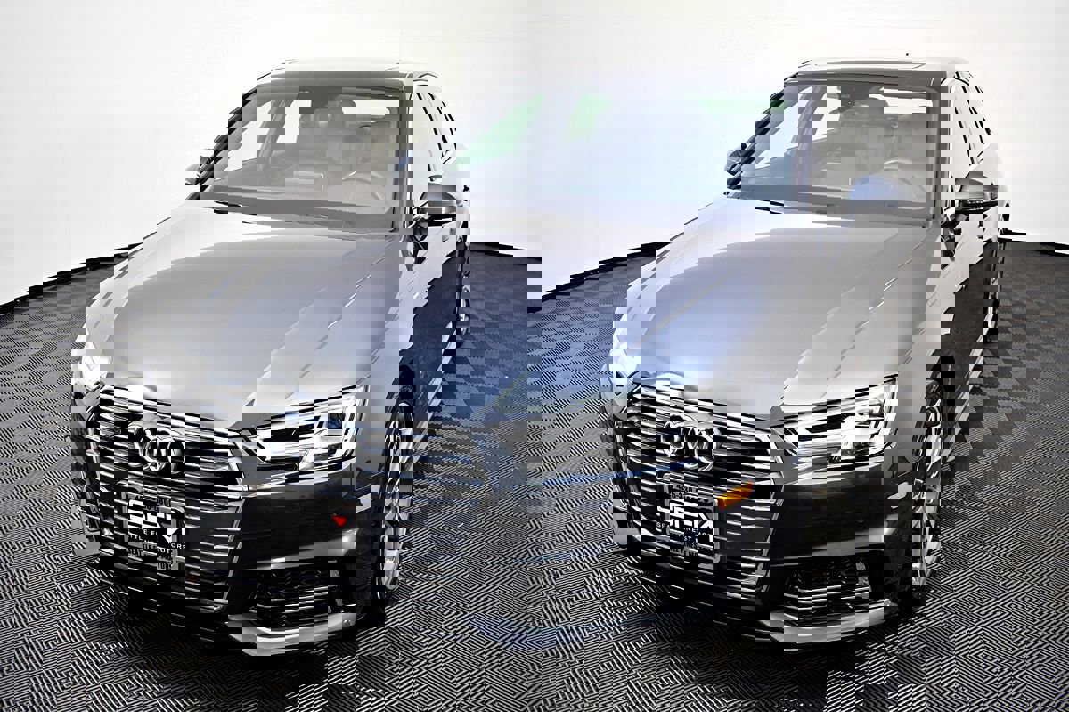 Used 2017 Audi A4 2.0T Premium Plus w/ Premium Plus Package image 2