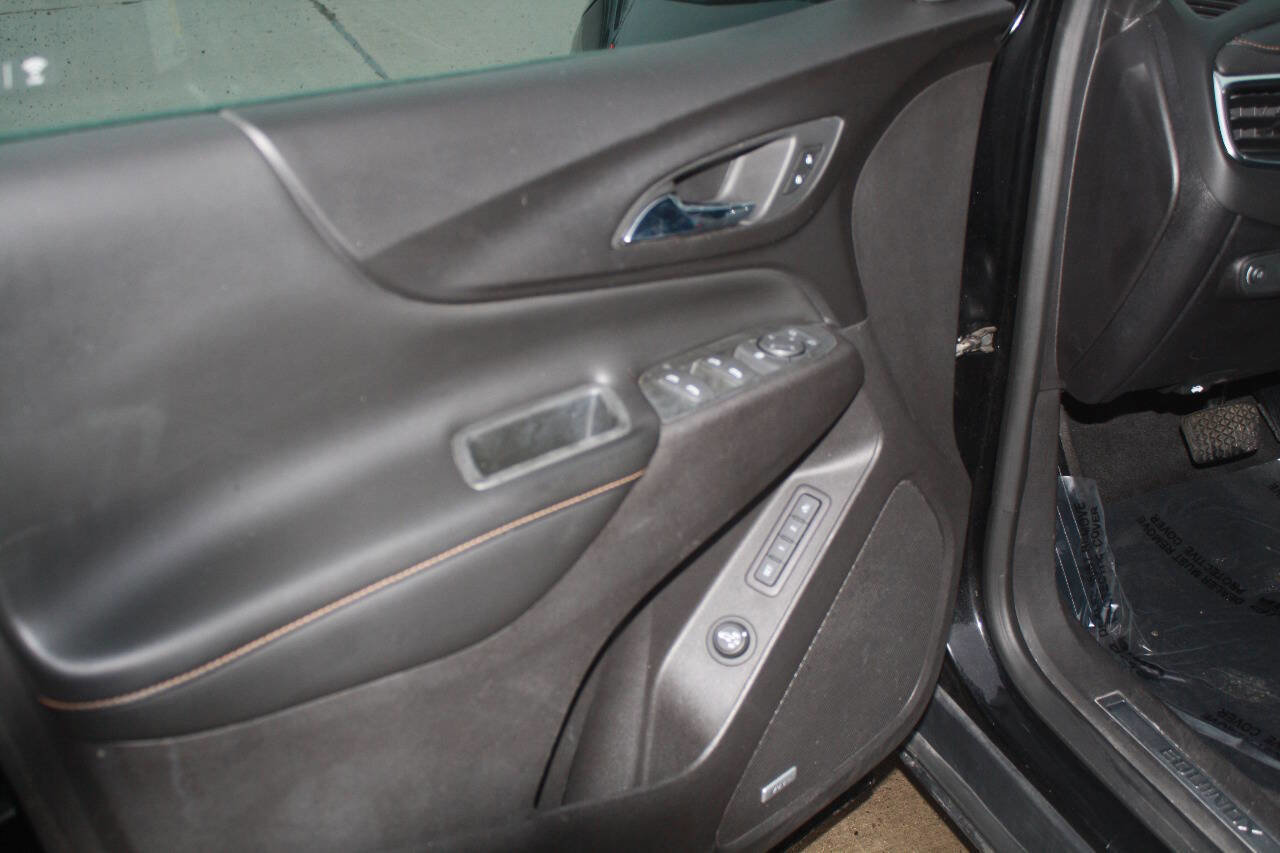 Used 2018 Chevrolet Equinox Premier FWD image 9
