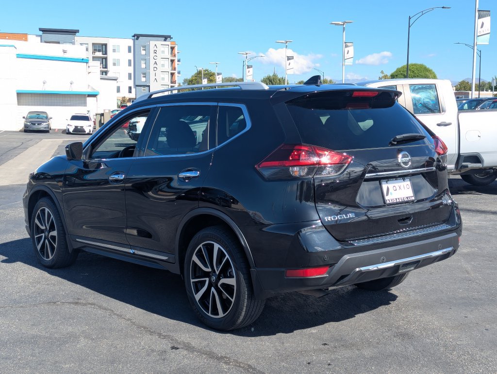 Used 2020 Nissan Rogue SL w/ Premium Package AWD/4WD image 7