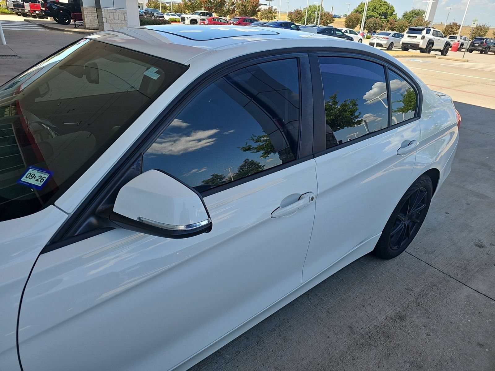 Used 2015 BMW 328i Sedan RWD image 3
