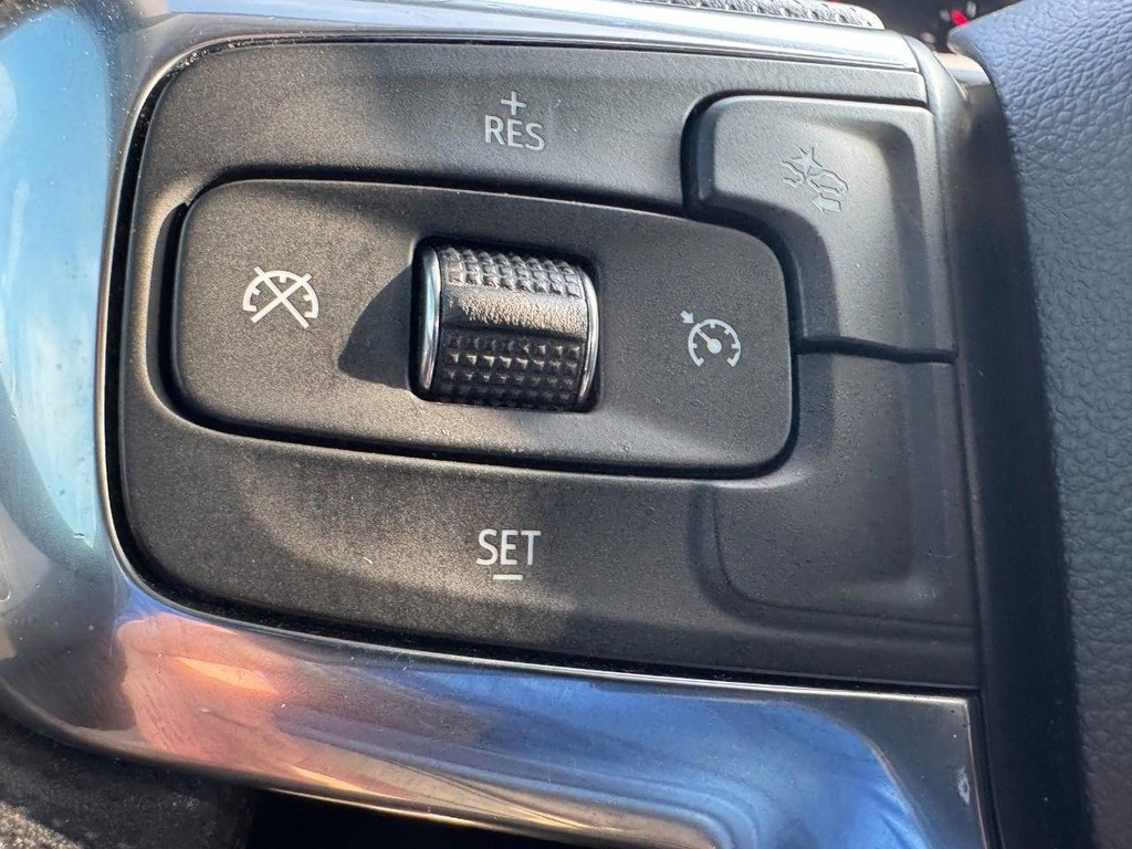 Used 2022 Chevrolet Blazer LT image 16