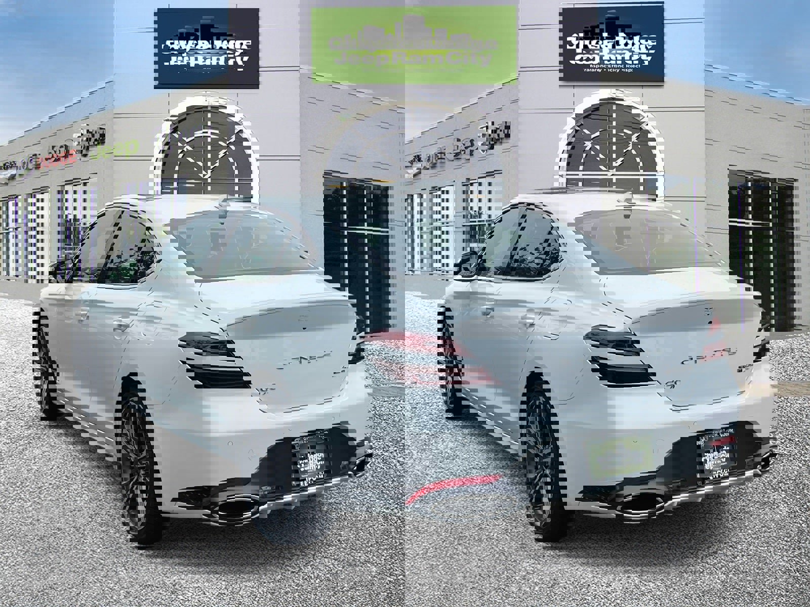 Used 2024 Genesis G70 3.3T Advanced image 8