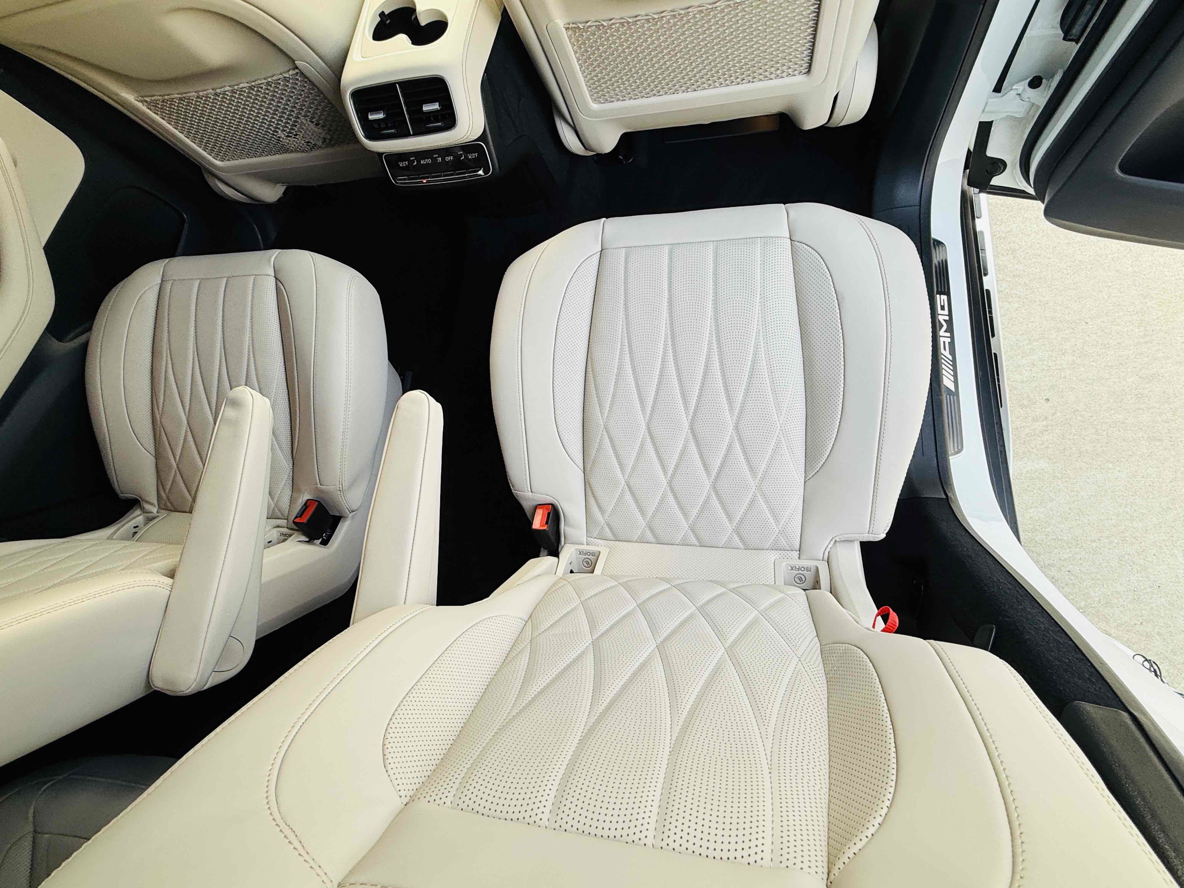 Used 2024 Mercedes-Benz GLS 63 AMG 4MATIC image 32