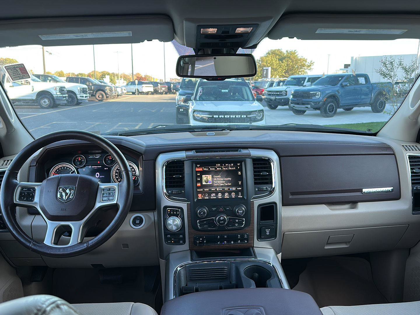 Used 2017 RAM 1500 Laramie w/ Convenience Group AWD/4WD image 19