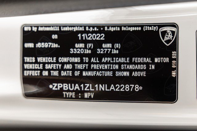 Used 2022 Lamborghini Urus AWD/4WD image 47