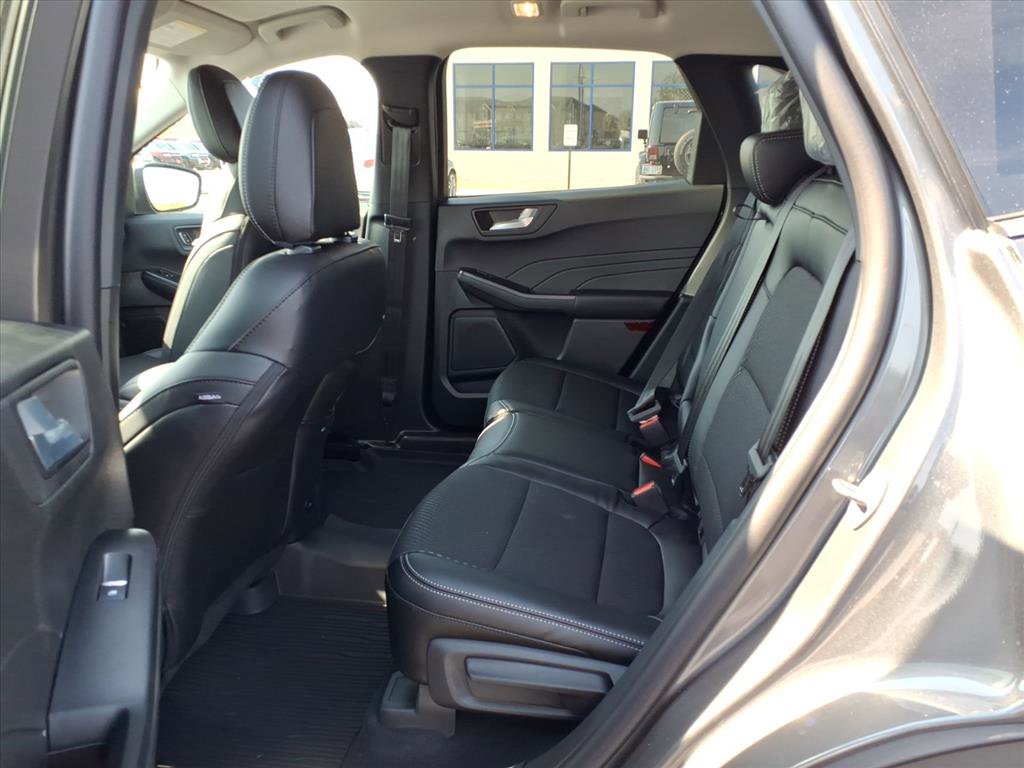 New 2026 Ford Escape SE image 8