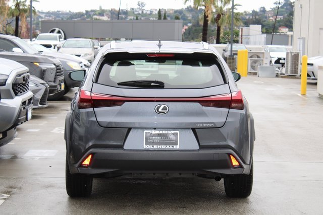 Certified 2025 Lexus UX 300h FWD image 20