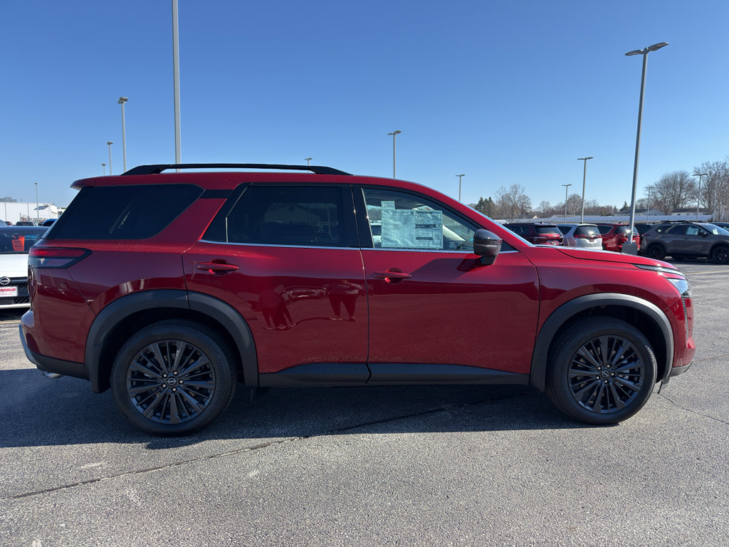 New 2026 Nissan Pathfinder SL AWD/4WD image 4