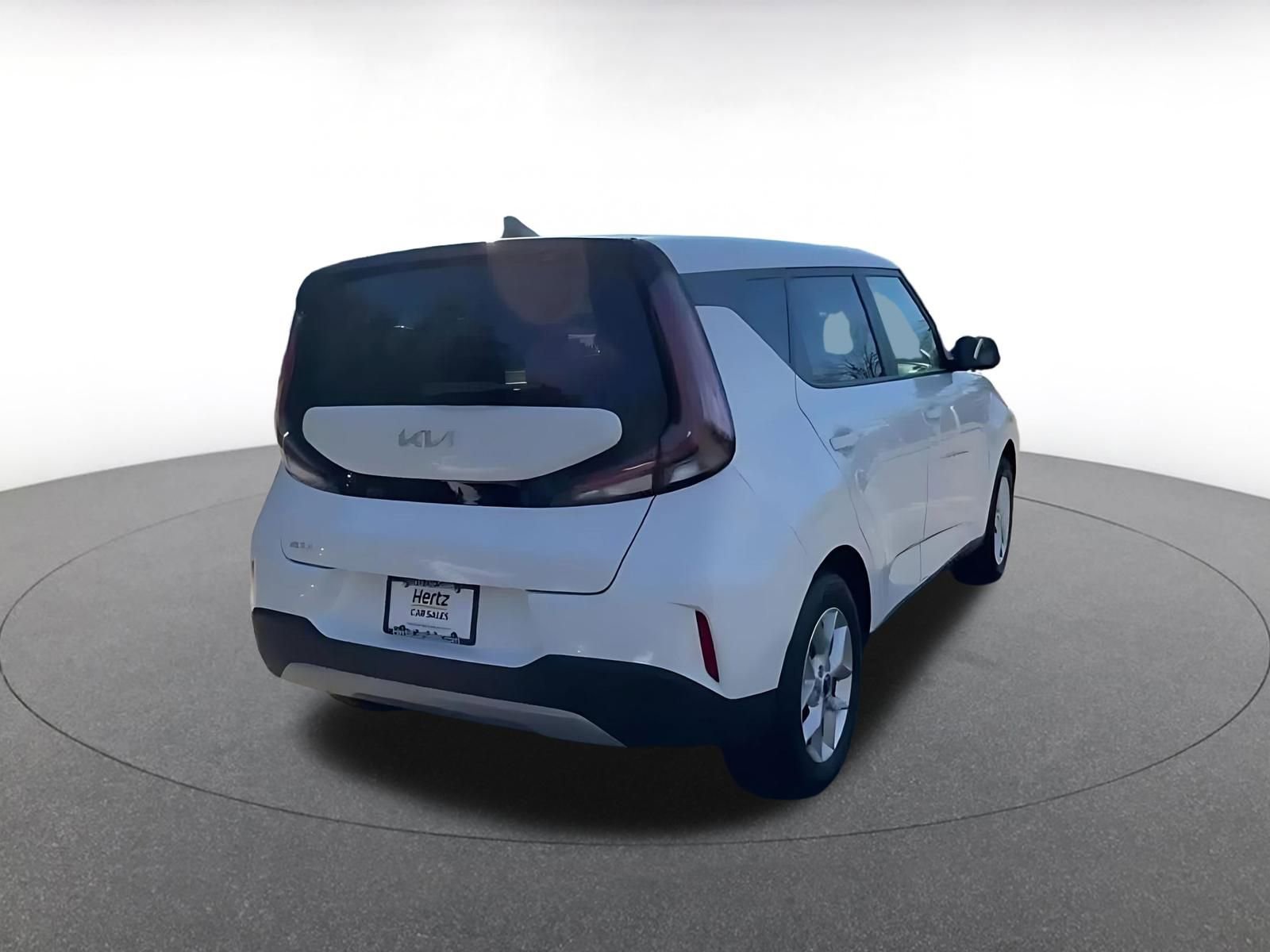 Used 2025 Kia Soul LX w/ LX Technology Package image 14