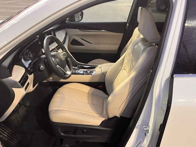 Certified 2023 INFINITI QX60 Pure image 7