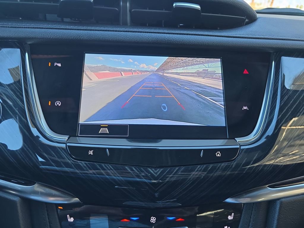 Certified 2023 Cadillac XT6 Premium Luxury image 15