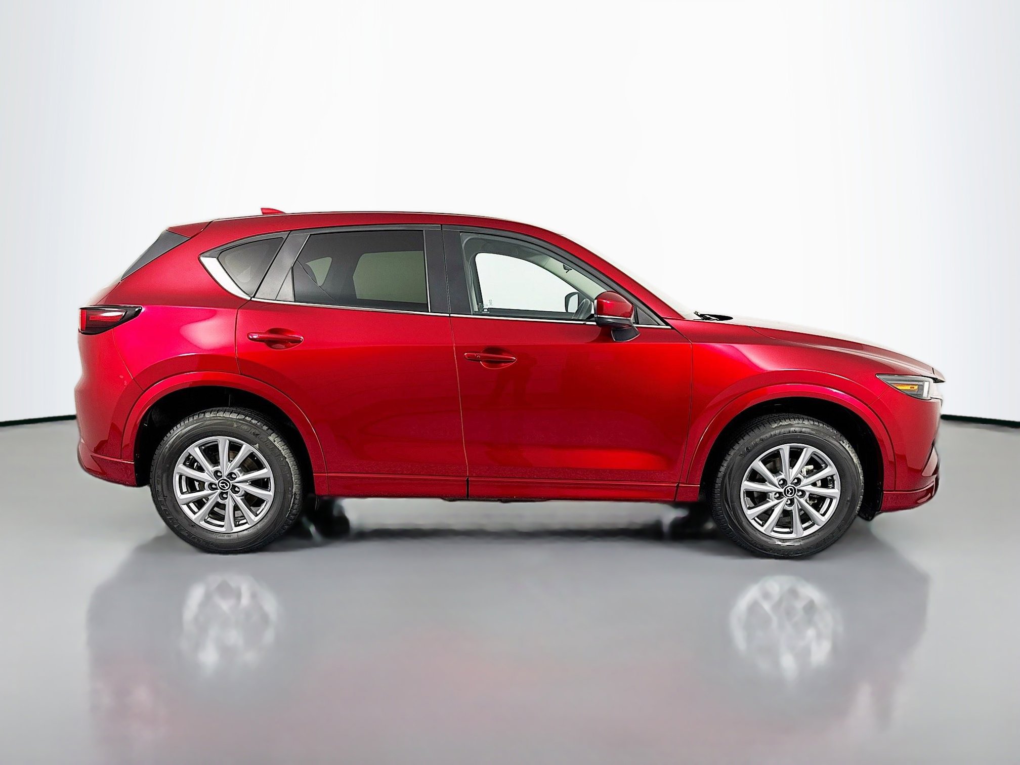 Used 2024 MAZDA CX-5 AWD 2.5 S w/ Select Package image 4