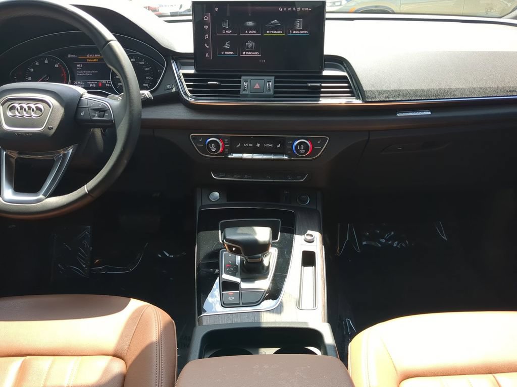 Used 2023 Audi Q5 2.0T Premium w/ Convenience Package AWD/4WD image 15